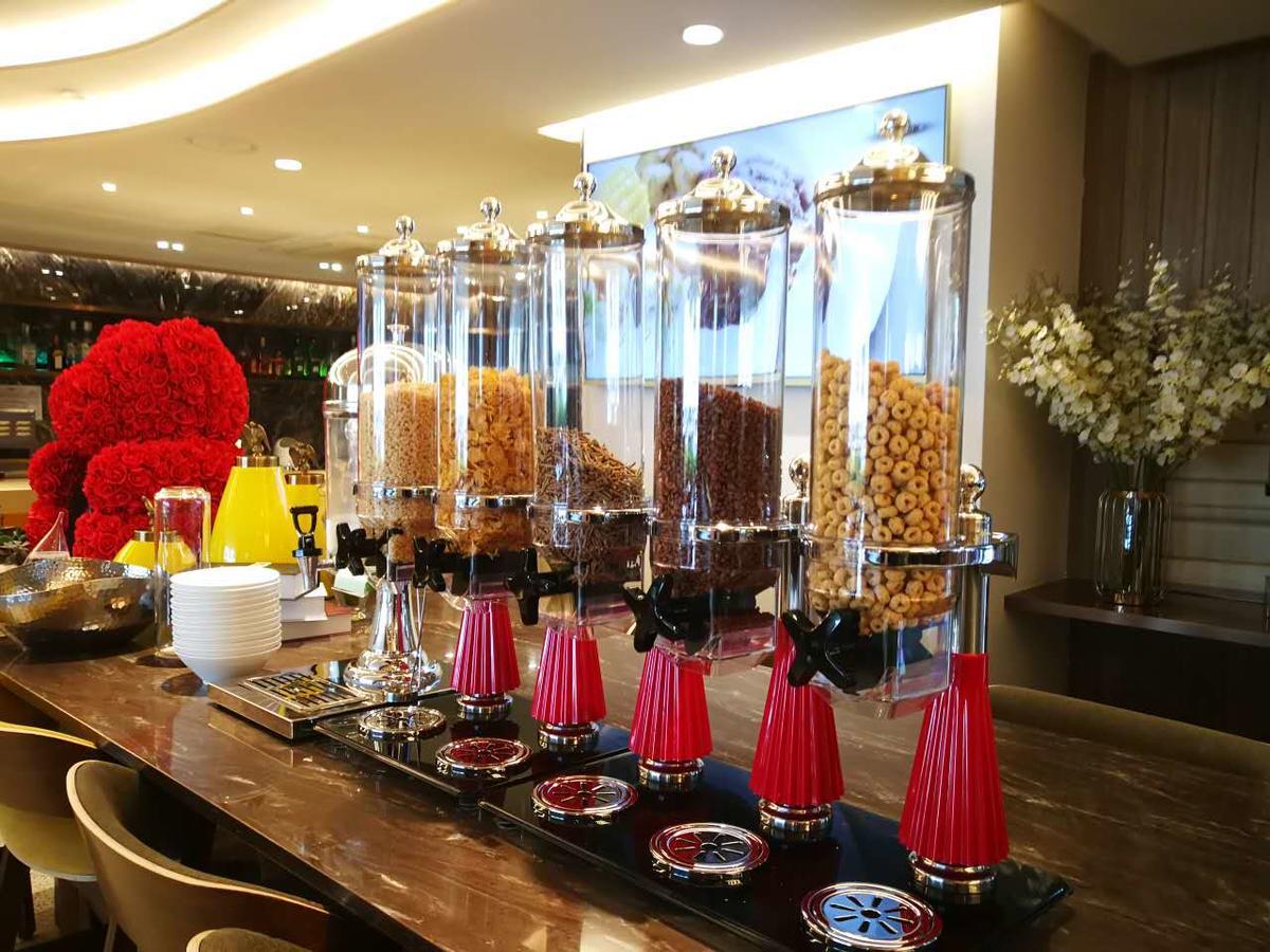 Qingdao U Hotel Екстер'єр фото